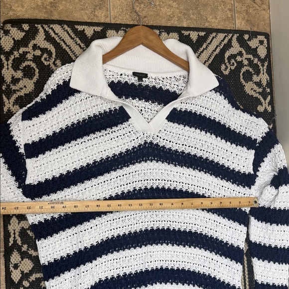 TALBOTS OPEN KNIT Striped Navy and White Women's Sweater with collar - Picture 14 of 14